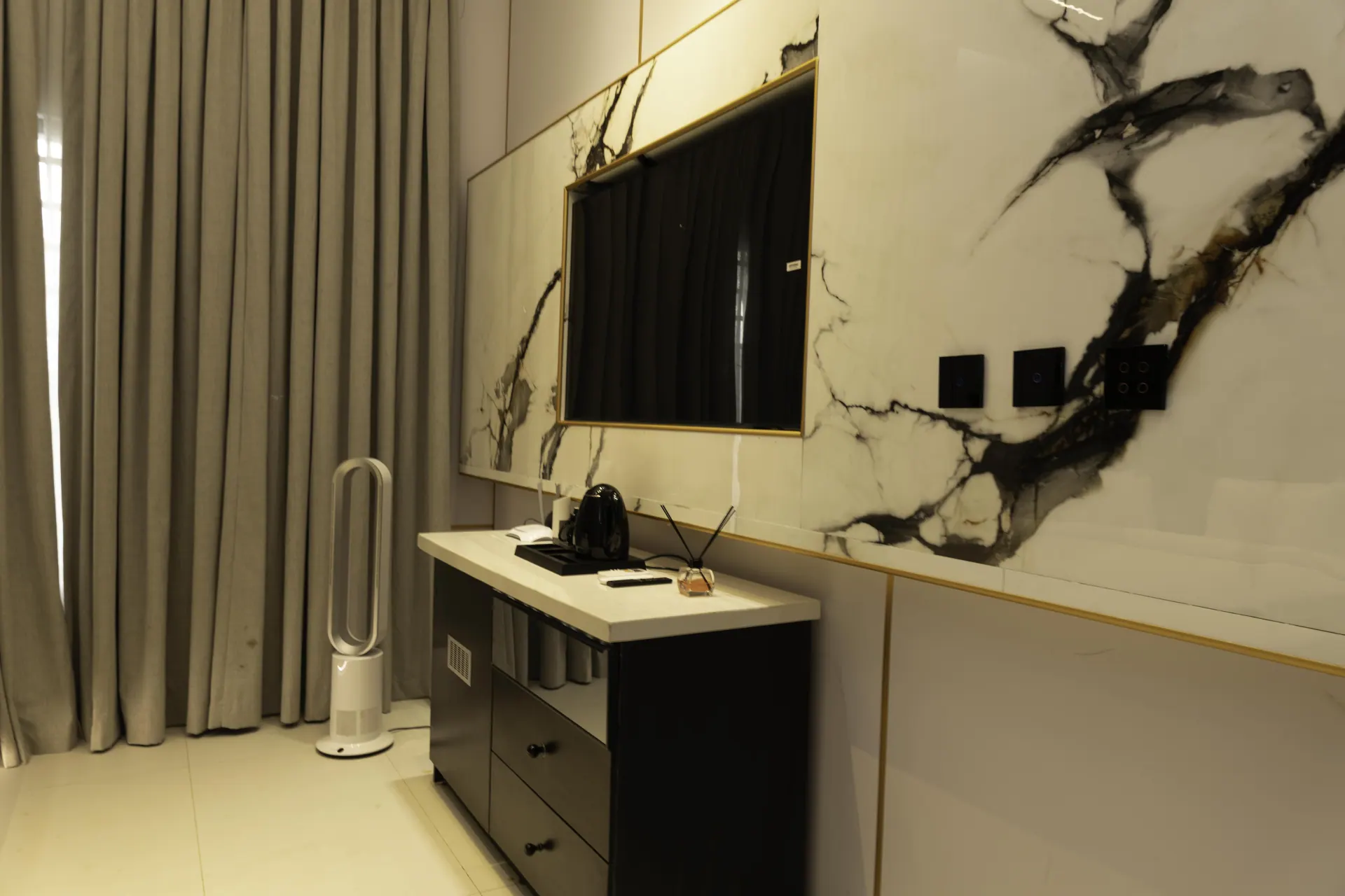 Rahat Luxury Apartment